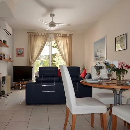 Villa Aurora Townhouse - Complimentary Airport Transport *