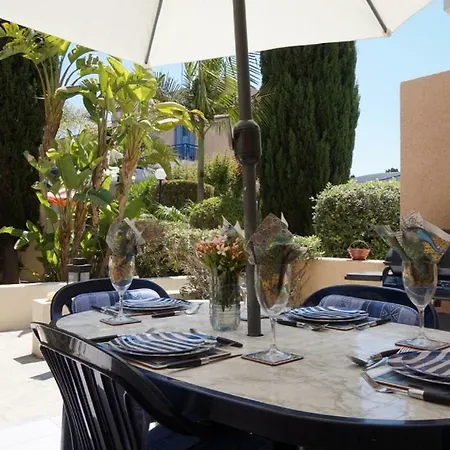 Aurora Townhouse - Complimentary Airport Transport *