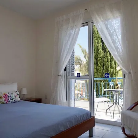 Aurora Townhouse - Complimentary Airport Transport