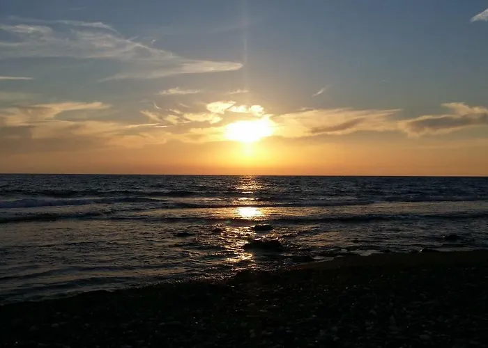 Aurora Townhouse - Complimentary Airport Transport